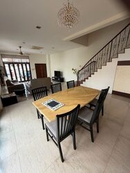 Phillips Avenue (D19), Semi-Detached #573036131